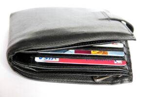 任意整理をしたらクレジットカードは使えなくなる？そのタイミングとは？